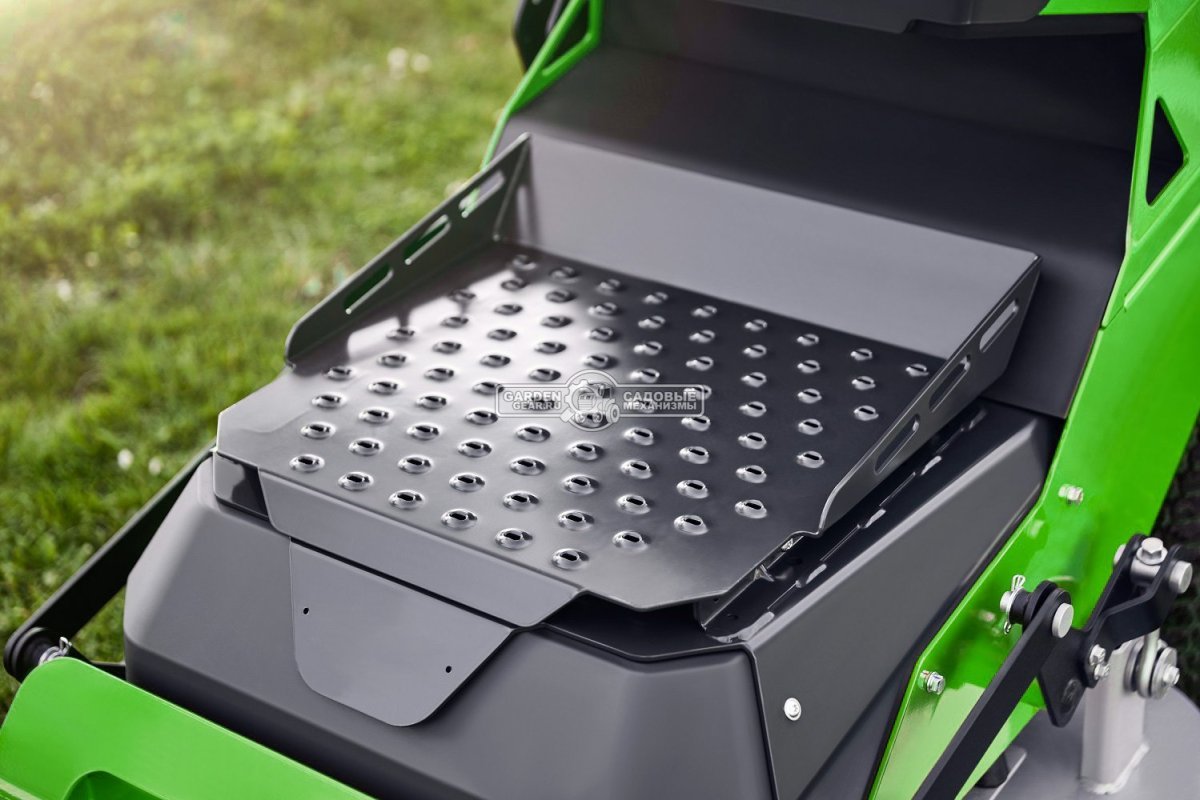 Садовый минирайдер GreenWorks ZTCS92 Stand-On аккумуляторный с нулевым радиусом разворота (PRC, 92 см, 82В, 105 Ач / 8 кВтч, 430 кг)