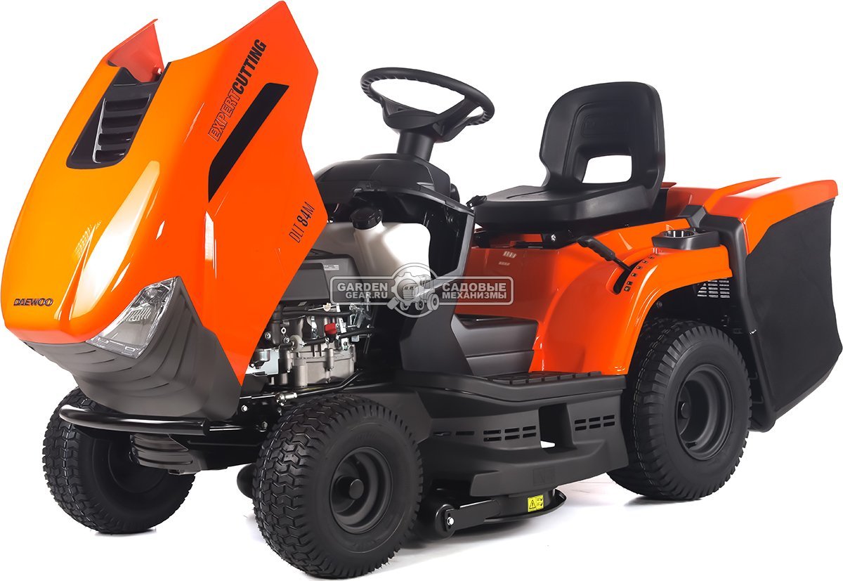 Садовый трактор Daewoo DLT 84M (PRC, Stiga ST400, 414 куб.см., механика, ширина кошения 84 см., травосборник 200 л., мульчирование, 190,5 кг.)