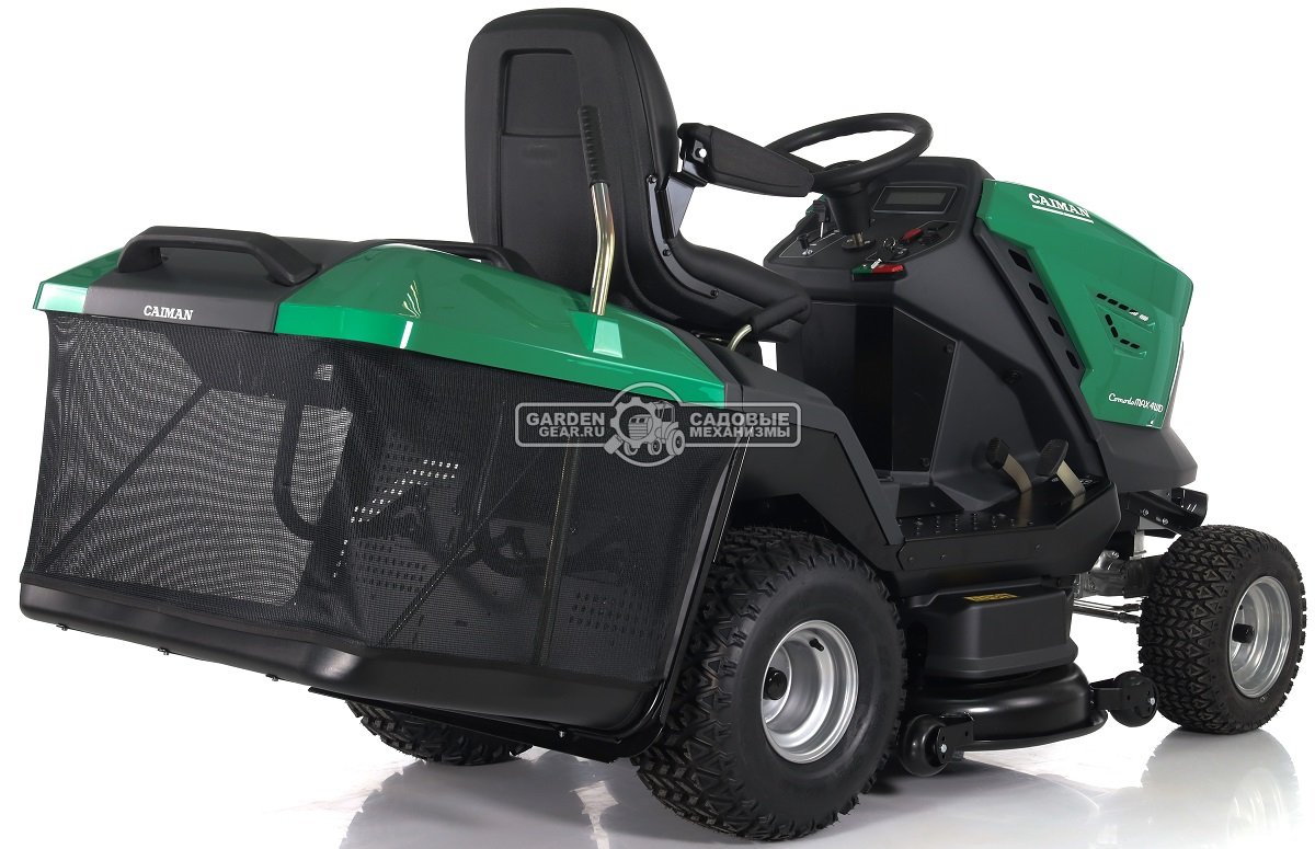 Садовый трактор Caiman Comodo Max 4WD 107D2K2 (CZE, Kawasaki FS600V, 603 куб.см, гидростатика, дифференциал, 380 л., ширина кошения 102 см., 334 кг.)