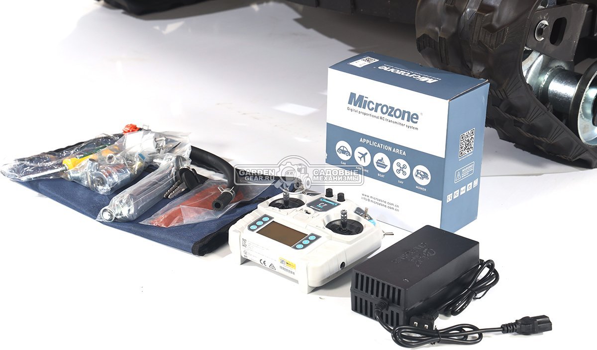 Робот газонокосилка для высокой травы и кошения склонов ZimAni RLM100 с дистанционным управлением (PRC, 90 см, Loncin 764 см3, 334 кг)