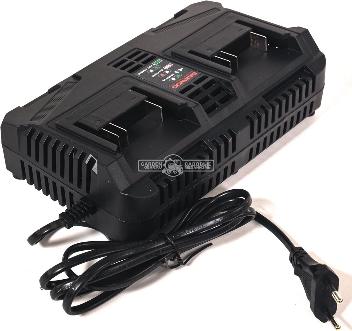 Зарядное устройство Daewoo DACH 8021Li быстрой зарядки двойное (PRC, 2x4.0А, 21В, 0.52 кг)