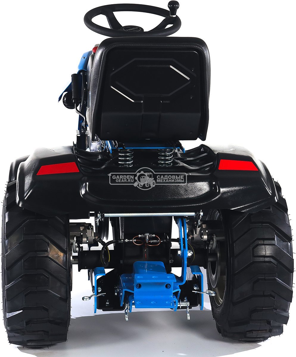 Садовый трактор Нева MT1-ZS (RUS, дека 110 см. - опция, Zongshen GB420SE, 420 см3, механич.трансмиссия, фара, боковой выброс, 395 кг)