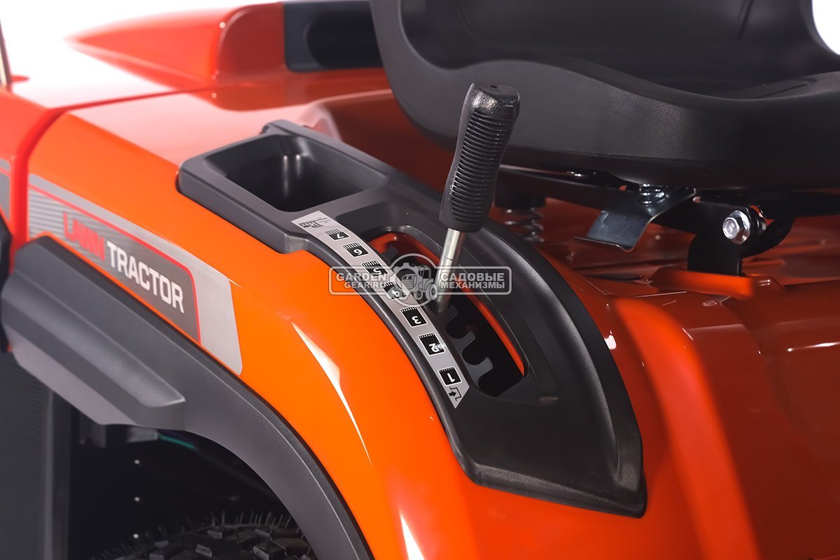 Садовый трактор Yard Fox Optima T 86 RBH (PRC, Loncin 432 куб.см., гидростатика, травосборник 260 л, ширина кошения 86 см, 190 кг)