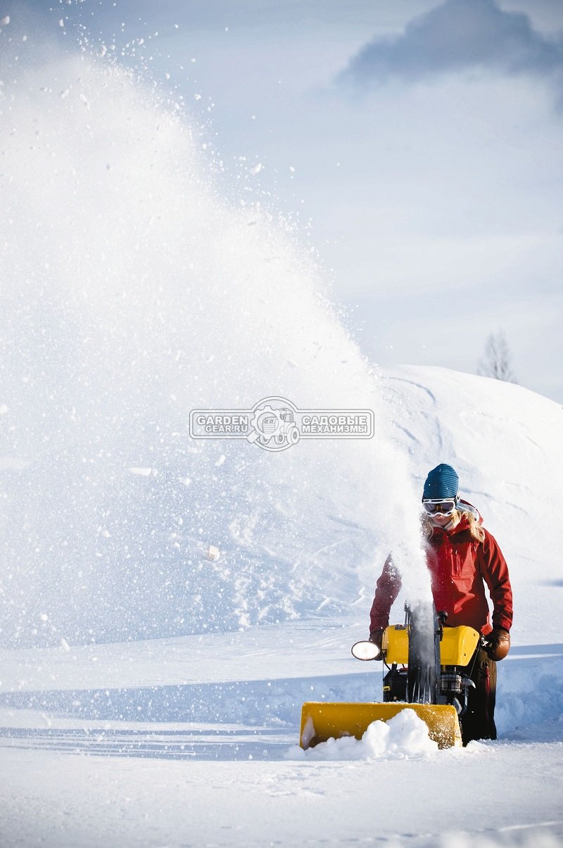 Снегоуборщик Stiga Snow Flake (USA, 74 см., B&S, 249 куб.см., эл/стартер 220В, фара, 95 кг.)