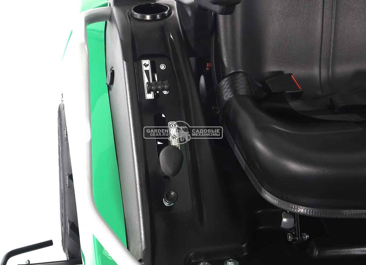 Садовый трактор для высокой травы и работы на склонах Caiman Anteo 4WD 137D2K (CZE, Kawasaki FS730 V-Twin, 726 куб.см., 132 см, дифференциал, 427 кг.)