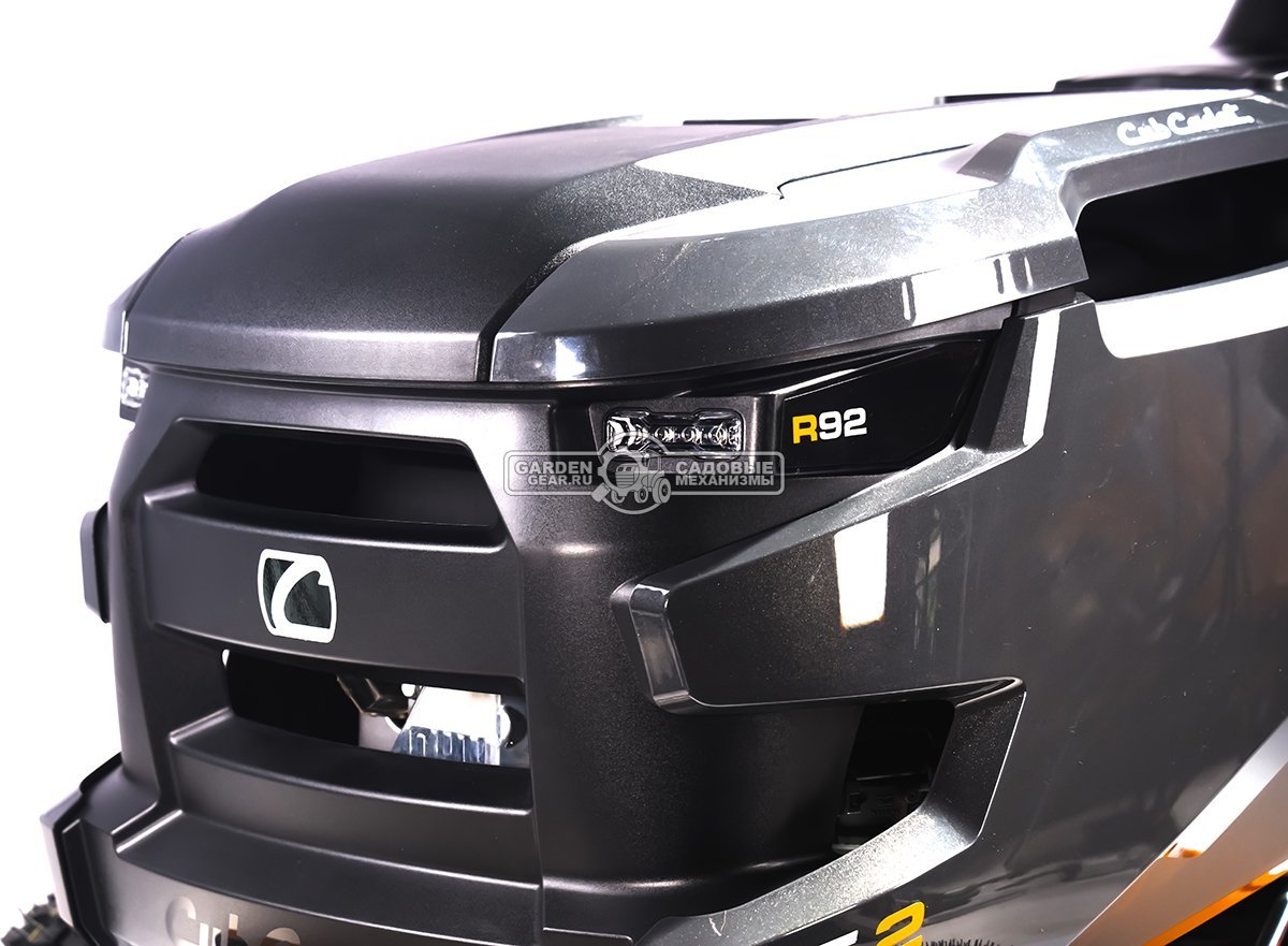 Садовый трактор Cub Cadet LT2 R92 (PRC, Cub Cadet, 547 куб.см., гидростатика, травосборник 245 л, ширина кошения 92 см, 198 кг)