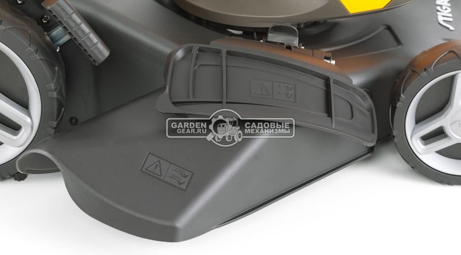 Газонокосилка аккумуляторная самоходная Stiga Combi 48 SQ MAE (SVK, 46 см, 1 АКБ х 4 А/ч, Li-ion, 60V, сталь, 60 л., 4 в 1, 27 кг.)