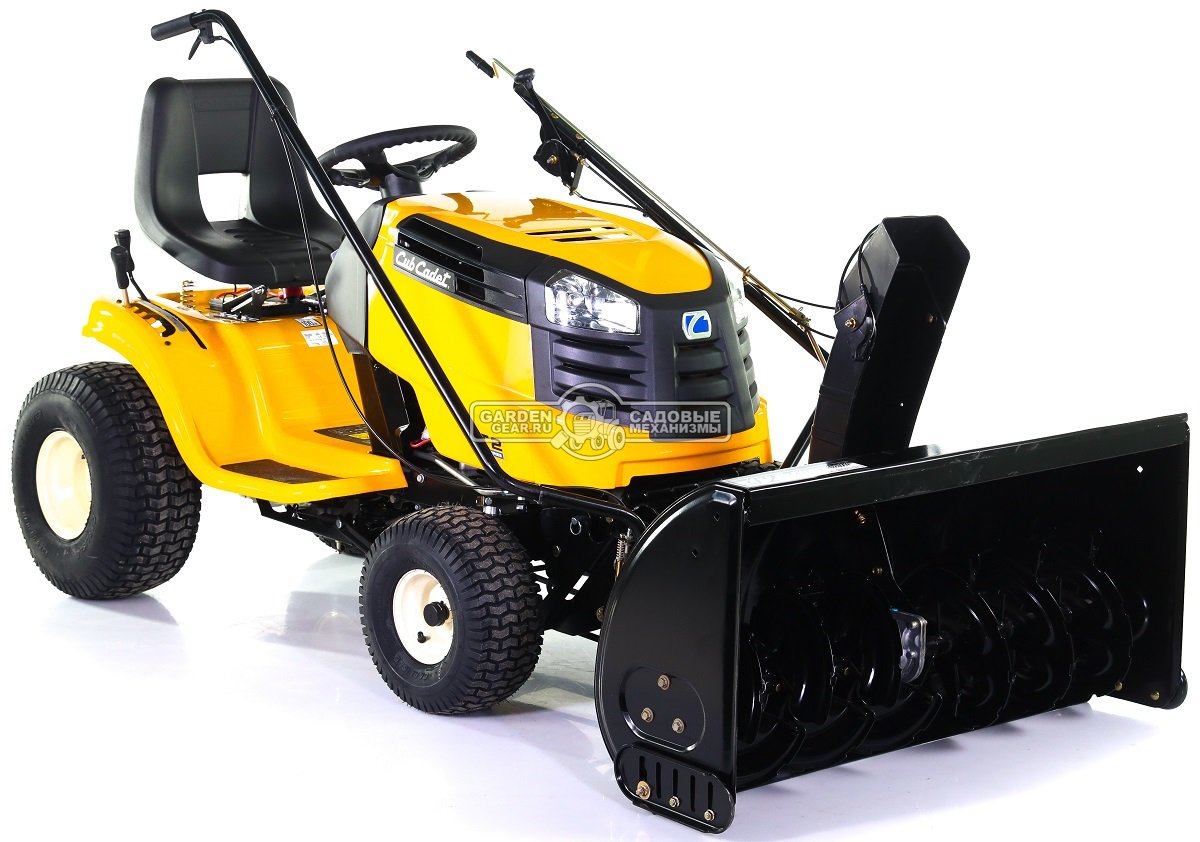 Снегоуборочный трактор Cub Cadet LT2 NS96 с 2X роторным снегоуборщиком и цепями на колеса