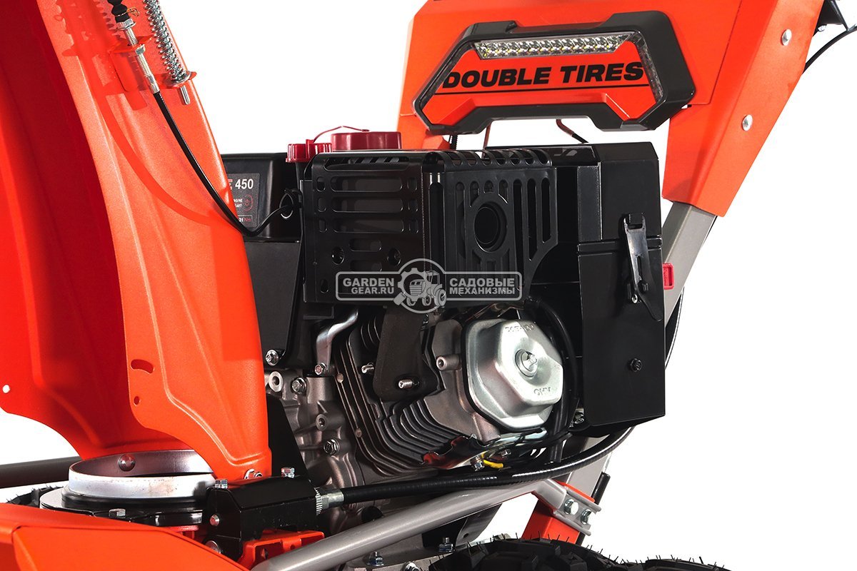 Снегоуборщик Daewoo DAST 17110 (LCT) (PRC, 108 см., Daewoo WXE 450, 450 куб.см., запуск от аккумулятора, фара, скорости 5/2, 4 колеса, 150 кг.)