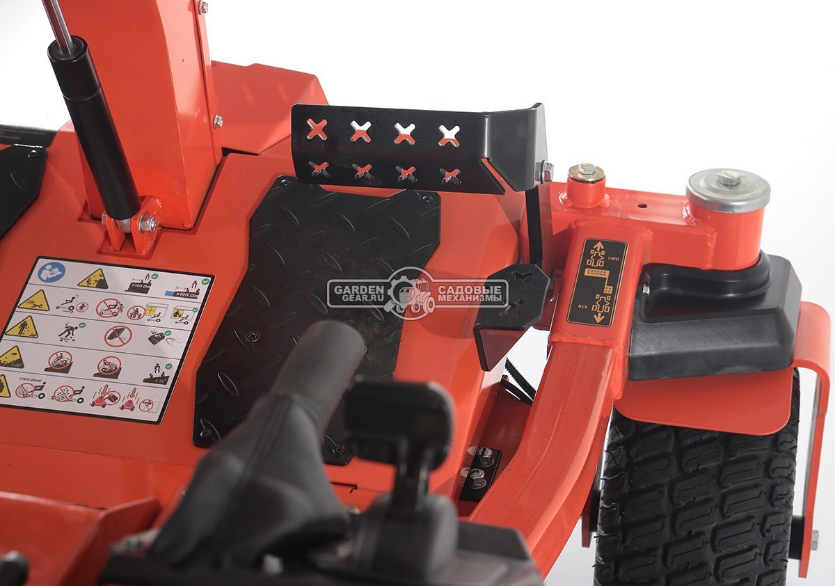 Садовый райдер ZimAni Sierra 54 Pro с нулевым радиусом разворота (PRC, Kohler KT730, V-Twin, 725 куб.см., гидростатика, ширина 137 см., 350 кг)