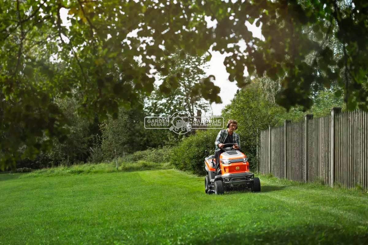 Садовый трактор Husqvarna TC 220T (USA, Husqvarna HV 708AE, 708 куб.см., гидростатика, травосборник 350 л., ширина кошения 108 см., 284 кг)