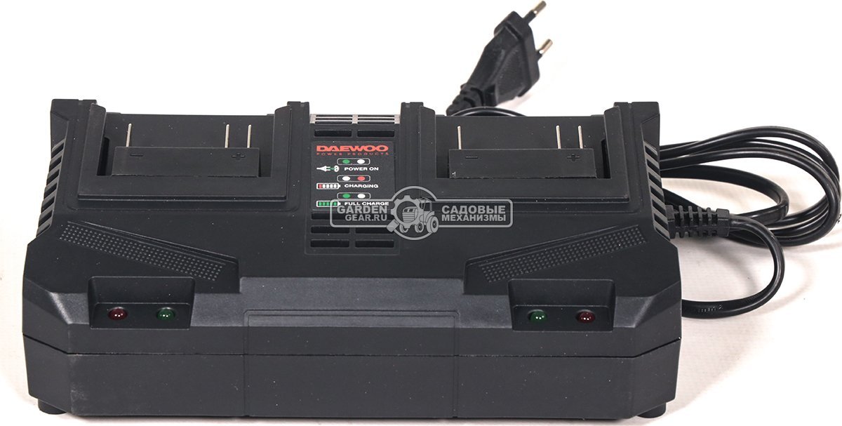 Зарядное устройство Daewoo DACH 8021Li быстрой зарядки двойное (PRC, 2x4.0А, 21В, 0.52 кг)