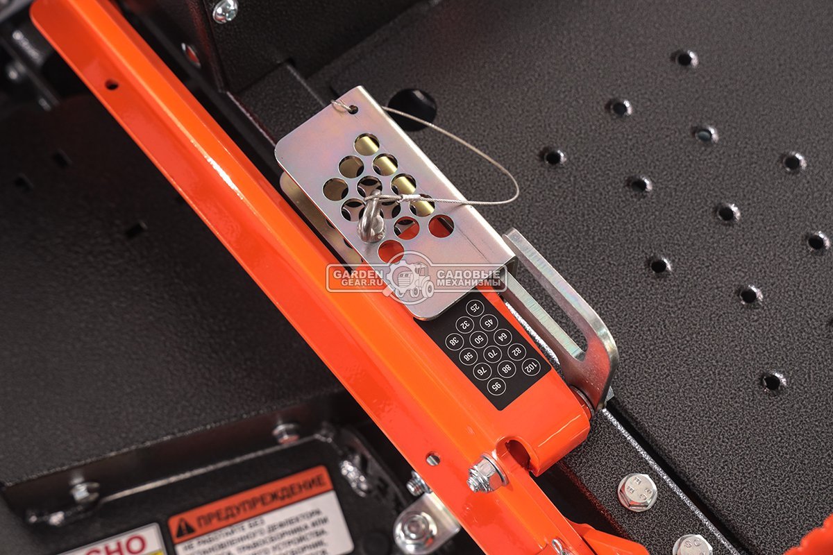 Садовый райдер Yard Fox TZ 122 SH с нулевым радиусом разворота (PRC, Loncin 27 л.с., 803 куб.см., гидростатика, ширина кошения 122 см, 310 кг)