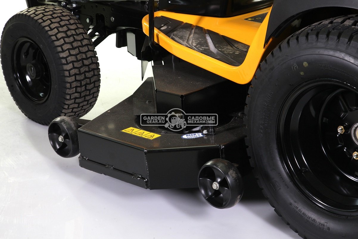 Садовый трактор Cub Cadet XT3 QS137 (USA, Kawasaki, V-Twin, 726 куб.см., гидростатика, боковой выброс, ширина кошения 137 см., 270 кг.)