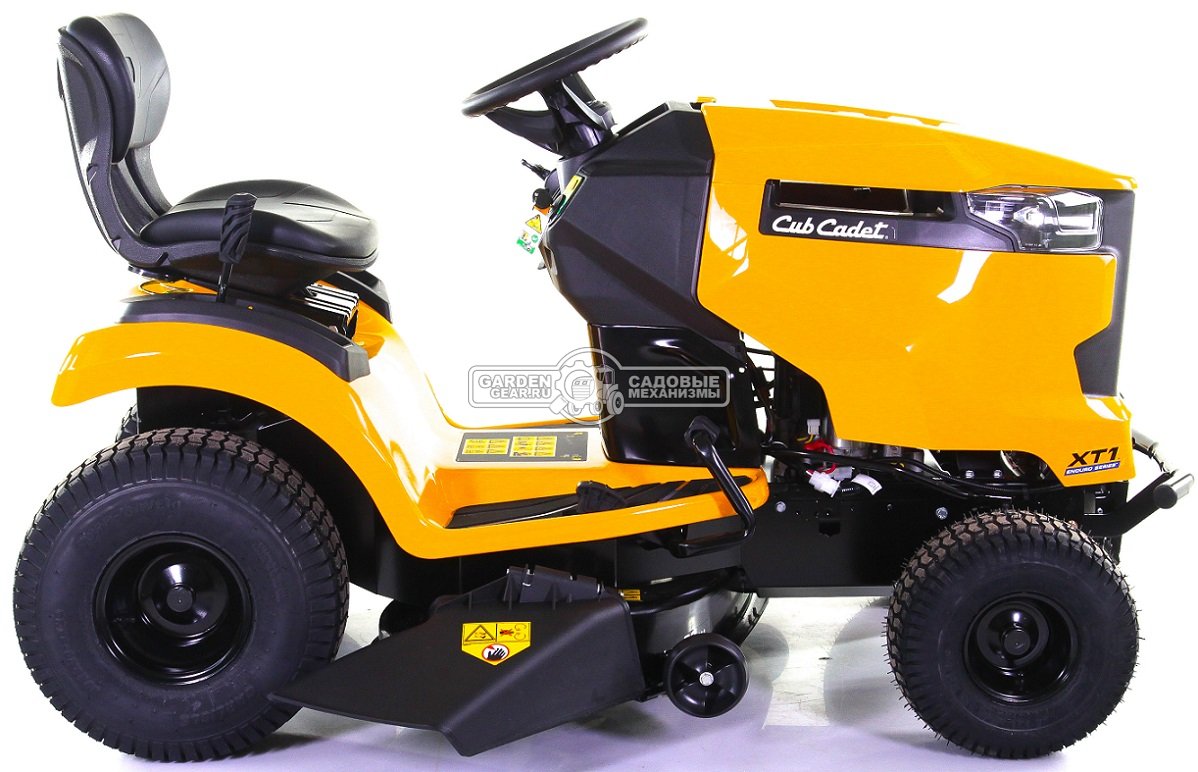 Садовый трактор Cub Cadet XT1 OS96 (USA, Cub Cadet, 547 куб.см., гидростатика, боковой выброс, ширина кошения 96 см., 195 кг.)