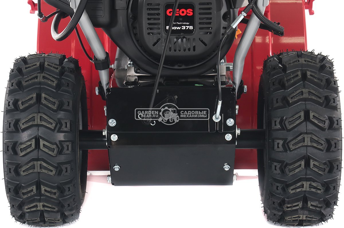 Снегоуборщик Geos Arctic Line 700 E (PRC, 70 см, Loncin, 375 куб.см., скорости 6/2, автоматический дифференциал, фара, эл/стартер 220В, 123 кг)