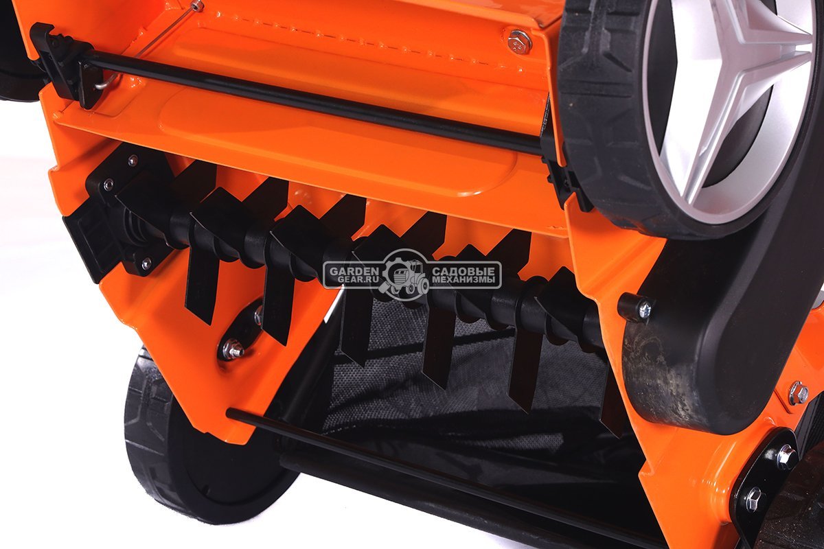 Вертикуттер - аэратор бензиновый Villartec AB 4140 (PRC, 40 см, Loncin 166 см3, ножи + пружины, 45 л, 32 кг)