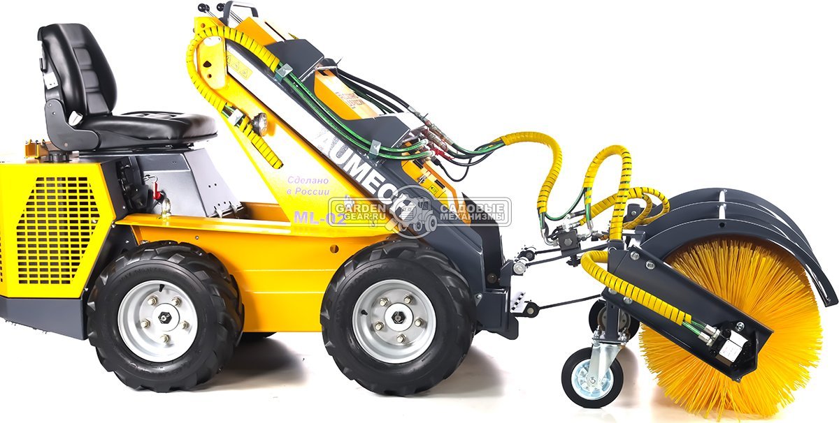 Универсальная машина мини-погрузчик Baumech ML-02 Pro + гидравлическая щётка 115 см., с двигателем Zongshen GB750 V-Twin
