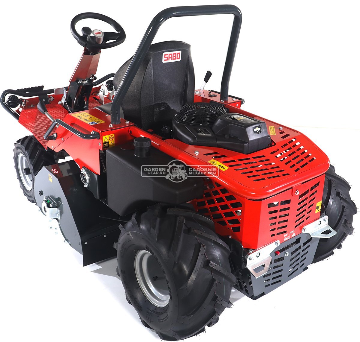 Садовый трактор для высокой травы и работы на склонах SABO GLADIATOR 95 F AWD (GER, B&S Intek 8-44C8, 724 куб.см., 95 см, дифференциал, 388 кг.)