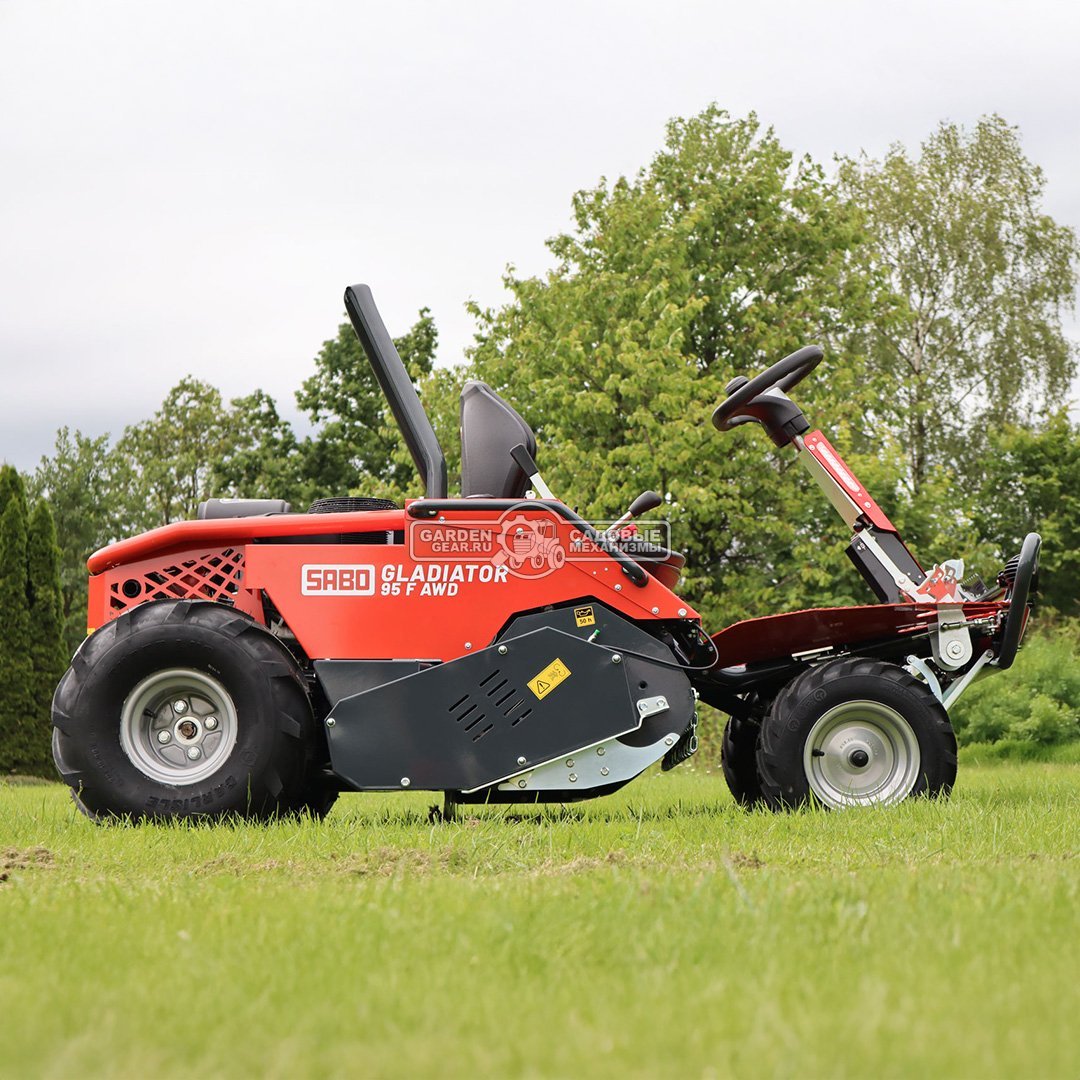 Садовый трактор для высокой травы и работы на склонах SABO GLADIATOR 95 F AWD (GER, B&S Intek 8-44C8, 724 куб.см., 95 см, дифференциал, 388 кг.)