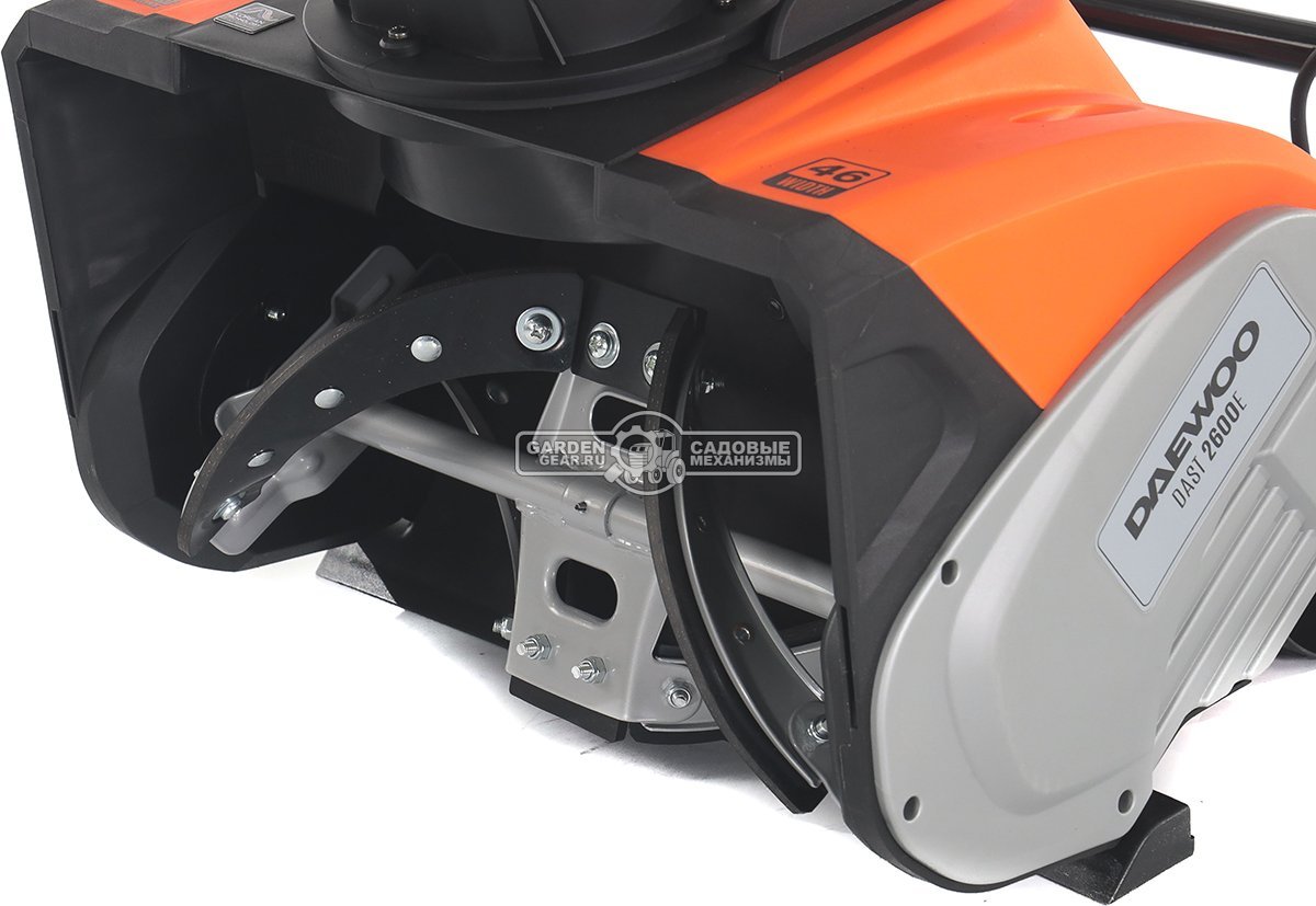 Снегоуборщик электрический Daewoo DAST 2600E (PRC, 46 см., 2600 Вт., LED фара, 15,5 кг.)