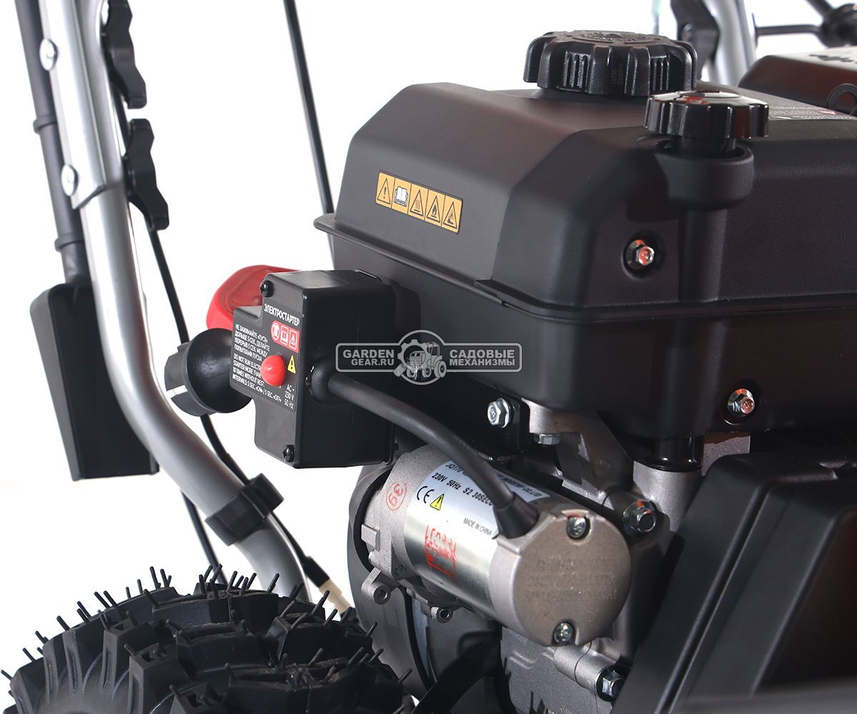 Снегоуборщик Yard Fox 6652E Basic (PRC, 66 см, Rato, 224 см3, эл/стартер 220В, подогрев рукояток, фара, скорости 6/2, 60 кг)