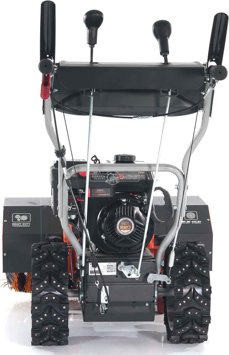 Подметальная машина Daewoo SC 7080 (PRC, Daewoo 212 см3, скорости 6/2, ширина 80 см., диаметр 35 см., колеса EX-ICE, 83 кг.)