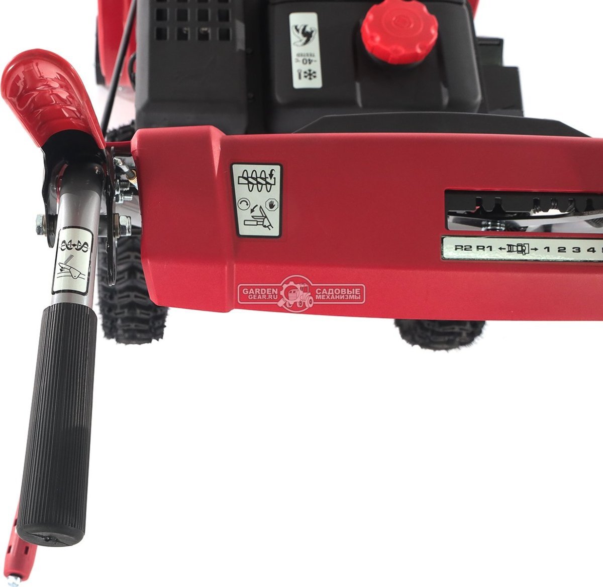 Снегоуборщик Geos Arctic Line 620 E (PRC, 62 см, Loncin, 212 куб.см., скорости 6/2, фара, эл/стартер 220В, 76.5 кг)