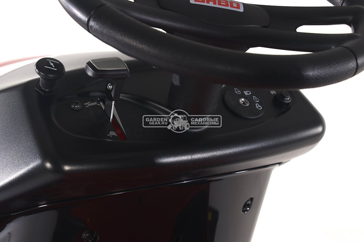 Садовый трактор SABO 110-S (GER, Sabo V-Twin, 708 куб.см., гидростатика, боковой выброс, мульчирование, ширина кошения 110 см, 234 кг.)