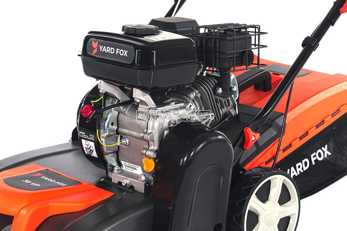 Вертикуттер - аэратор бензиновый Yard Fox 38VP (PRC, 38 см, 196 см3, ножи + пружины, 45 л, 32 кг)